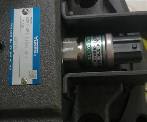 YUKEN ASE ASE3-4AA-G80 ASE5-4BZ-G130 ASE10-4CE-G200 ASE15W-4Čerpadlo poháňané striedavým servomotorom série CE-G* ASE{{12} }BZ-G130S-B00-4002